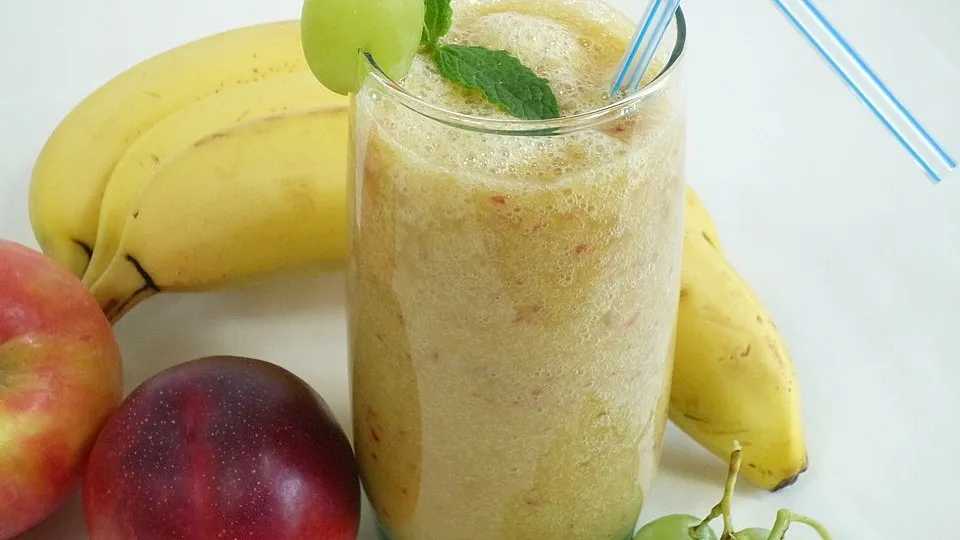 Nektarinen-Weintrauben-Smoothie