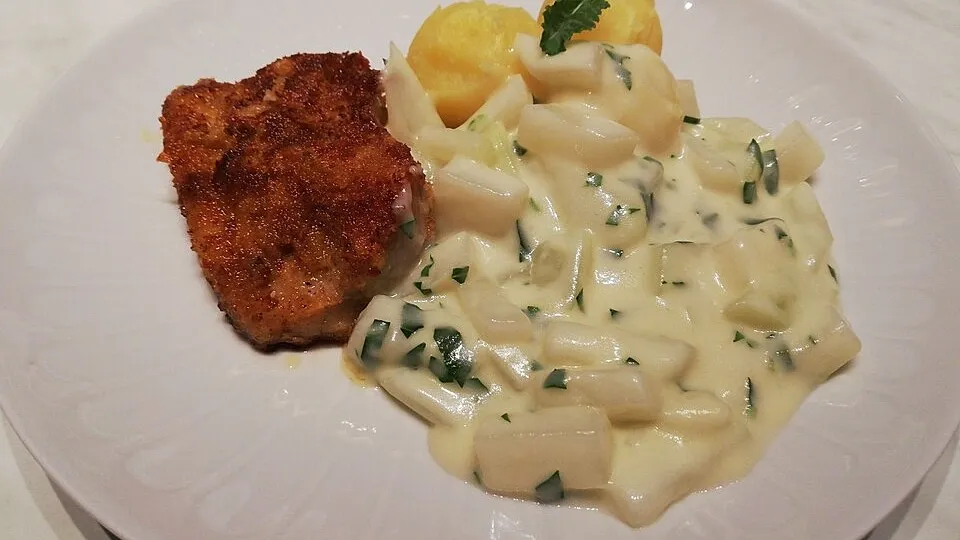 Sahnekohlrabi mit Bauchfleisch