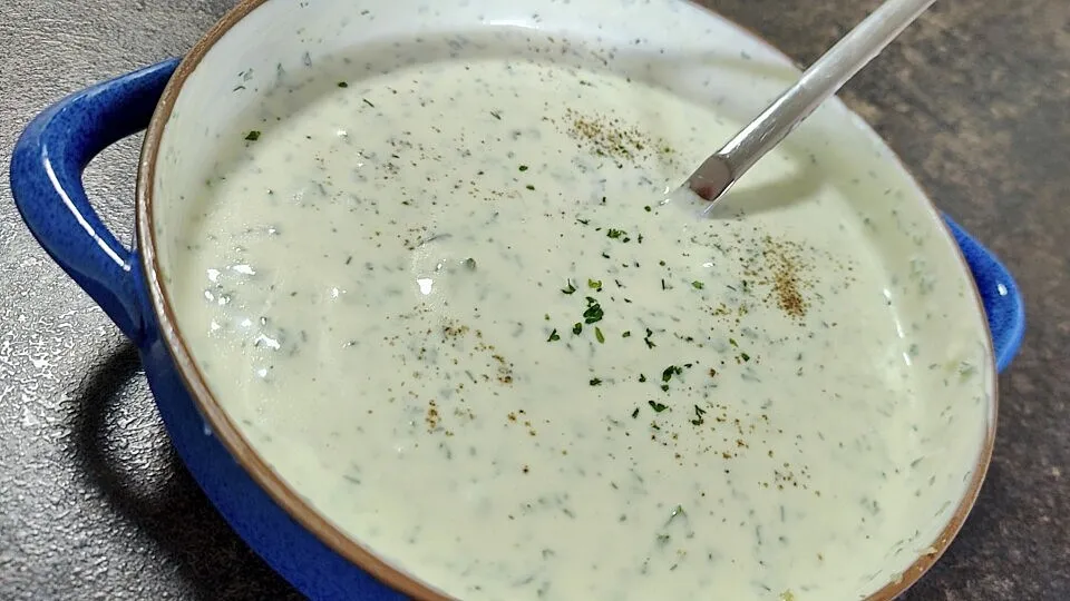 Dönersoße mit Joghurt, Mayonnaise und Knoblauch