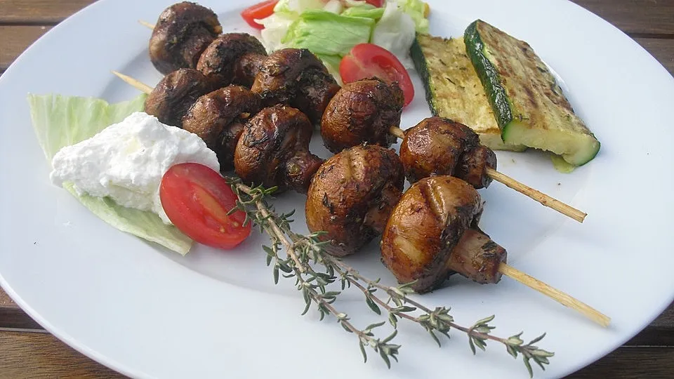 Champignonspieße vom Grill