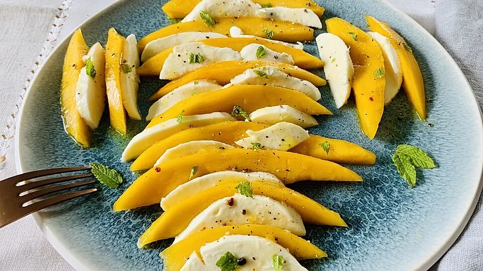 Mango mit Mozzarella